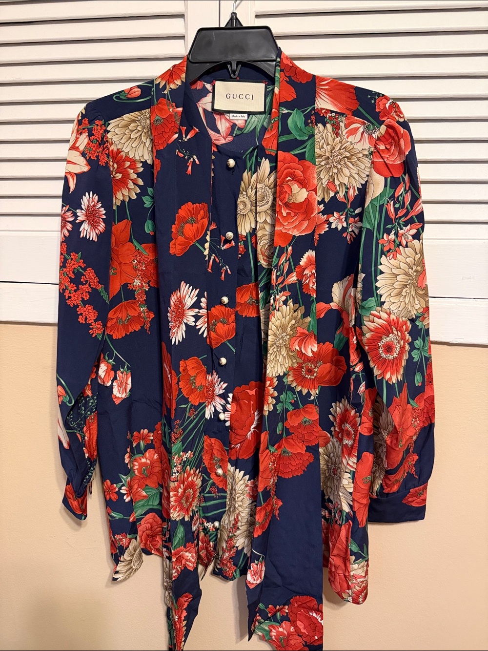 Gucci Navy Red Floral Tie-Front Blouse